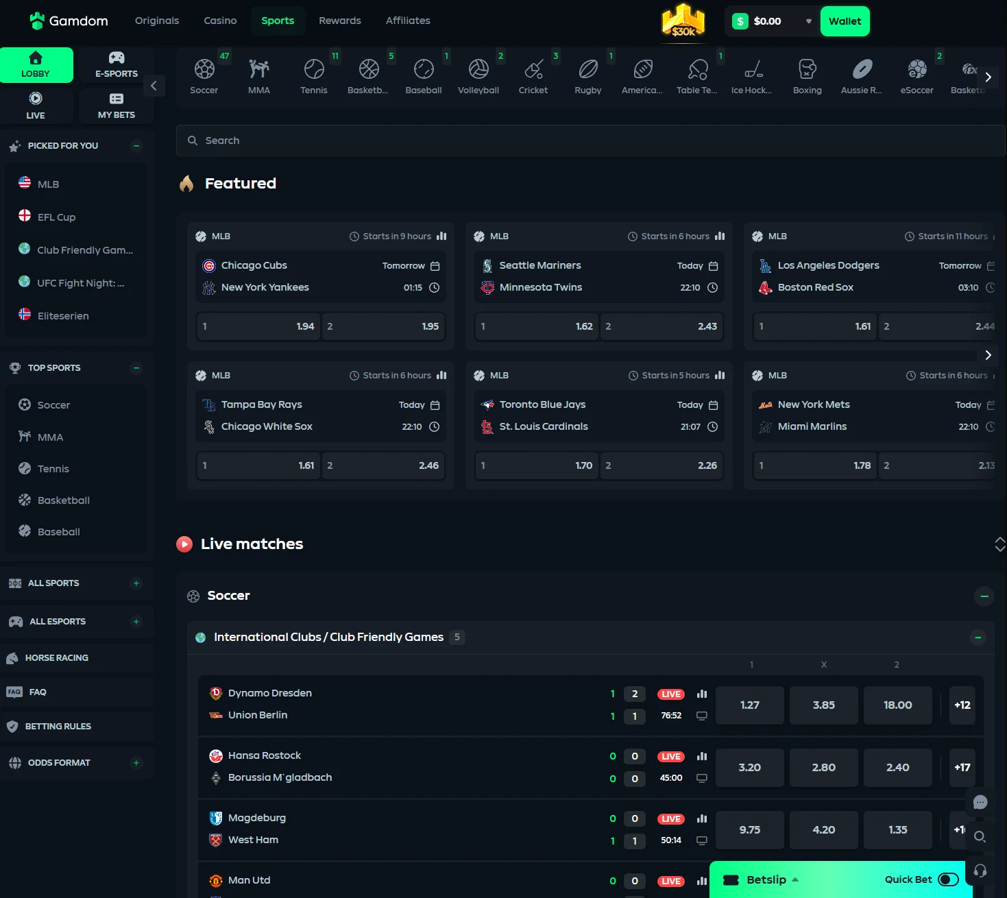 Gamdom sportsbook lobby with a sport strip showing live event counts, featured MLB fixtures with odds, live soccer matches and a docked betslip